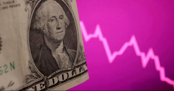 Tỷ lệ hedging kỷ lục: USD có thể chịu áp lực bán ra 230 tỷ USD