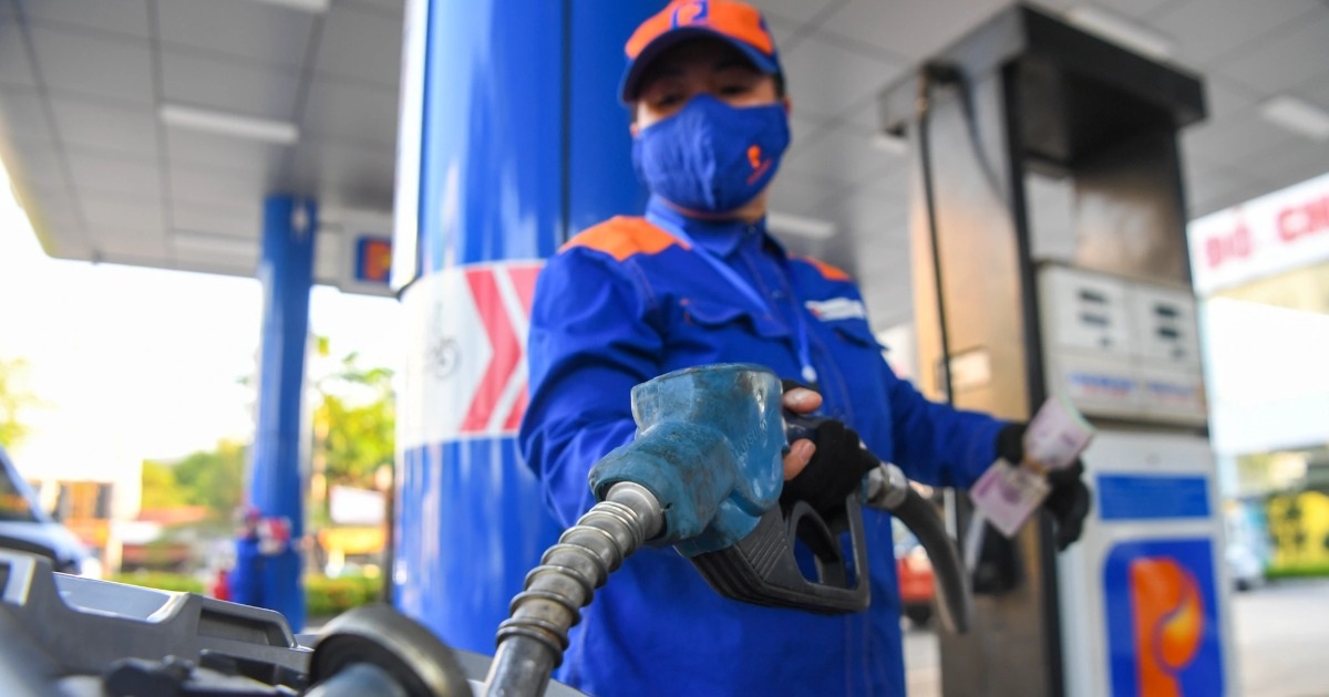 Giá xăng tăng 9,53% và diesel 22,15% đẩy CPI tháng 8 lên 0,47%