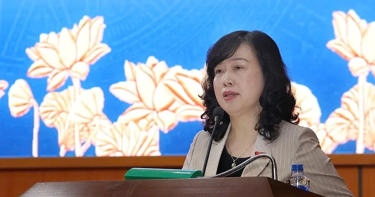 Bộ trưởng Y tế khóc khi kể chuyện bé Khế chờ ghép tim, thảo luận sửa đổi Luật hiến tạng