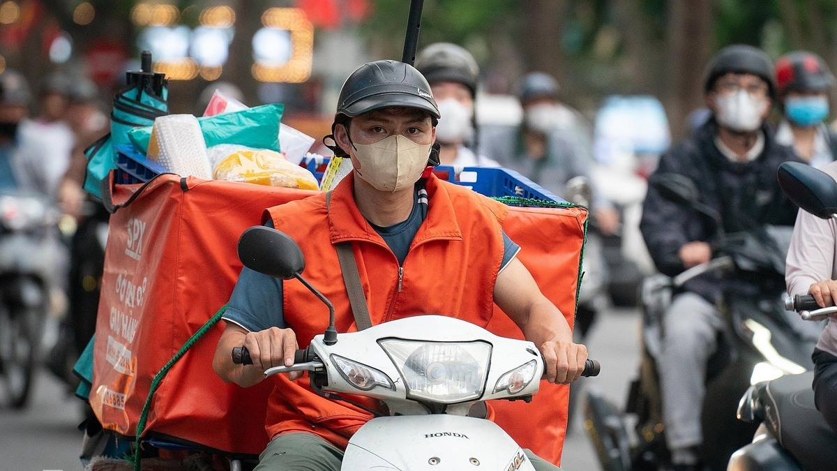 Bán lẻ online tăng trưởng 41%, đạt 291.600 tỷ đồng trong nửa đầu năm 2026